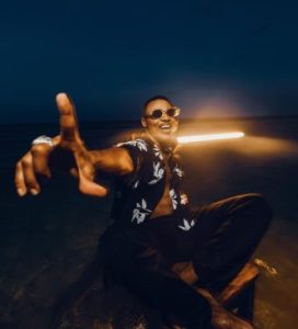 Alikiba – La La La ft. K2ga, Abdukiba, Vanillah & Tommy Flavour