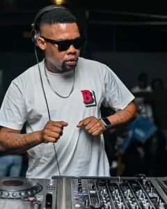 VIDEO: Njelic – Felo’s Fun House Amapiano Mix