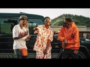 Mp4 Download Fakaza: (Video) Loatinover Pounds – Sosh Plata (Remix) ft 25K & Thapelo Ghutra